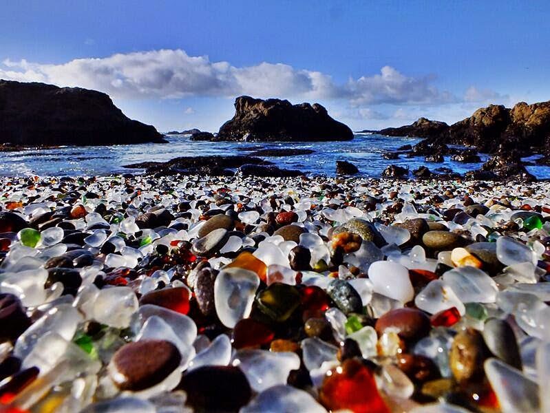 Playa de vidrio en California